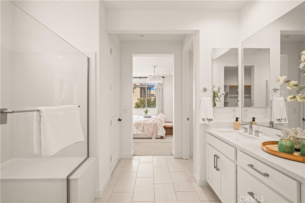 Master bathroom - 136 Episode, Irvine CA 92618 - photo 40