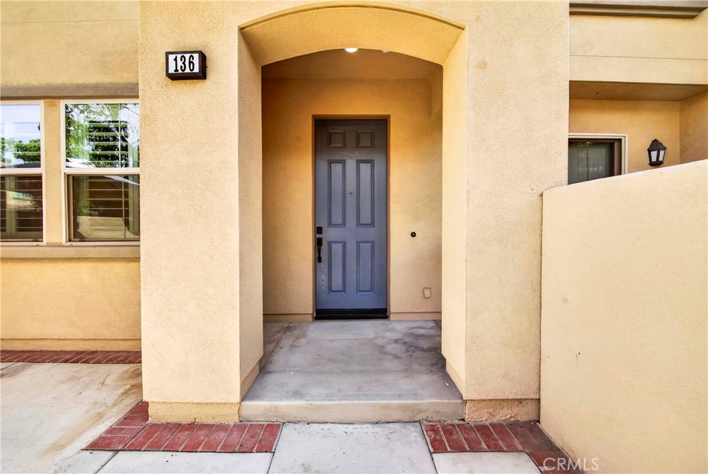 136 Hedge Bloom, Irvine CA 92618 - photo 4