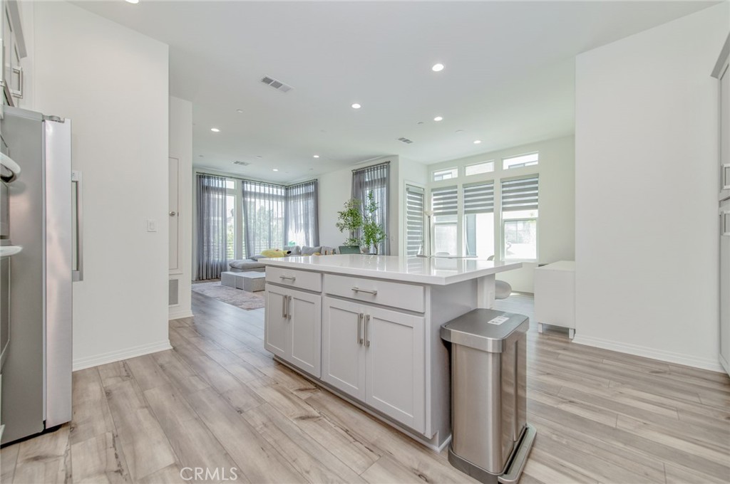 136 Rondo, Irvine CA 92618 - photo 6