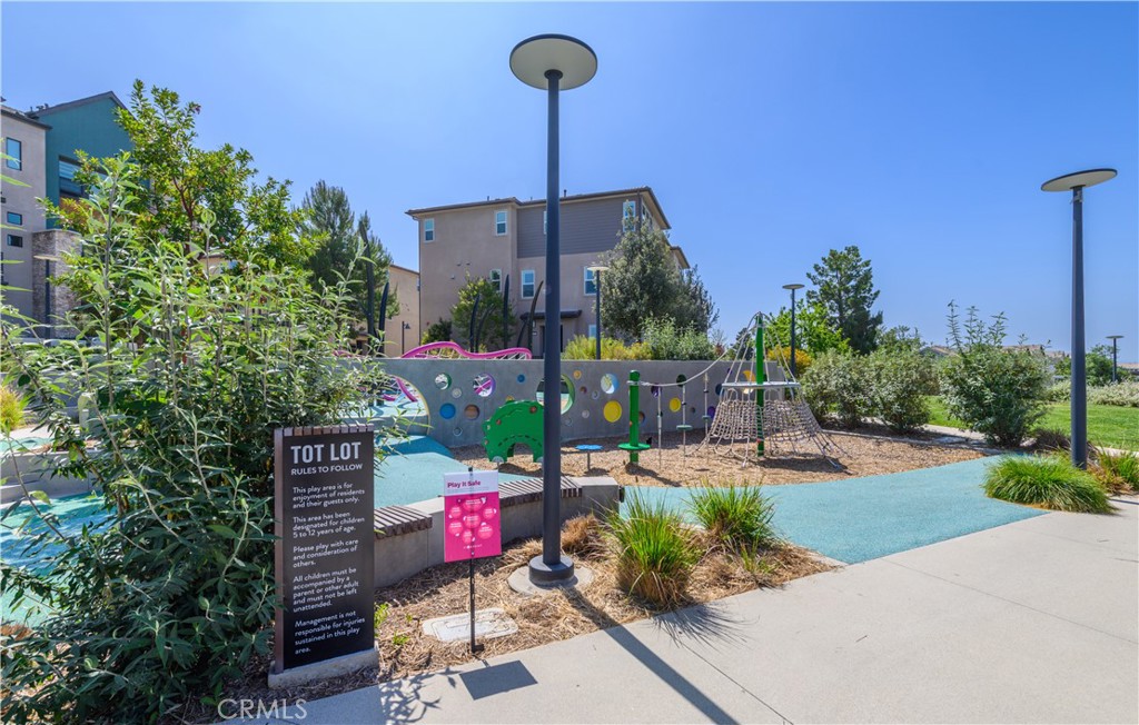 136 Rondo, Irvine CA 92618 - photo 42