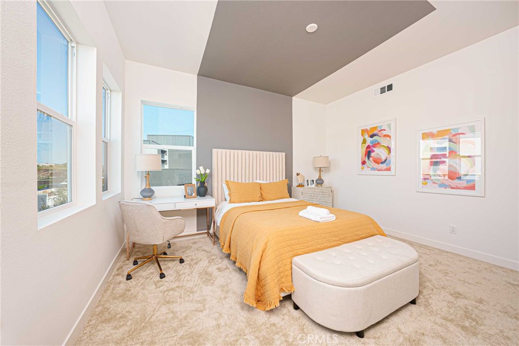 136 Sentosa, Irvine CA 92618 - photo 17