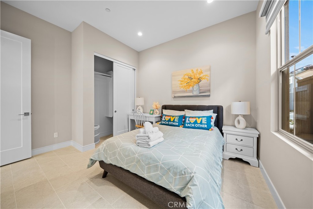136 Tomahawk, Irvine CA 92618 - photo 22