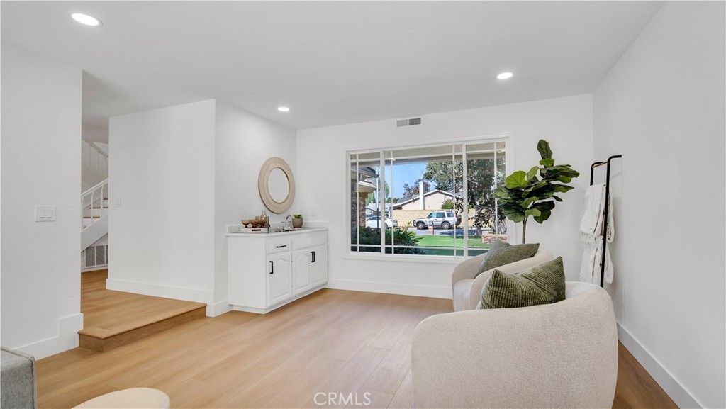 13672 Typee, Irvine CA 92620 - photo 12