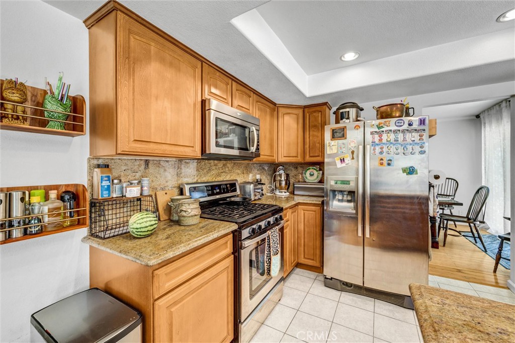 13692 Solitaire, Irvine CA 92620 - photo 16