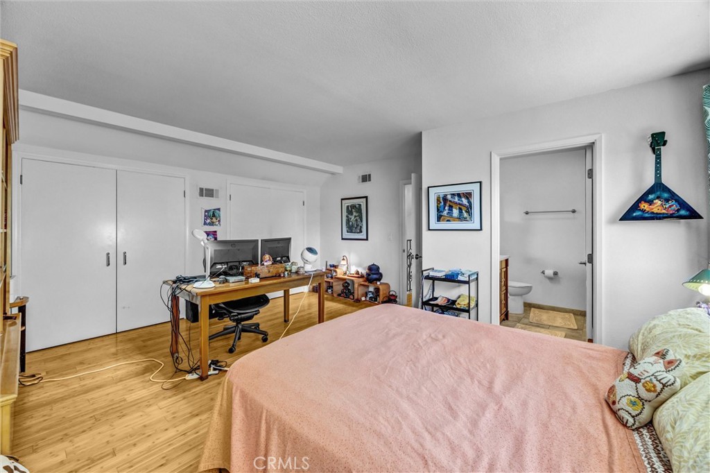 13692 Solitaire, Irvine CA 92620 - photo 23