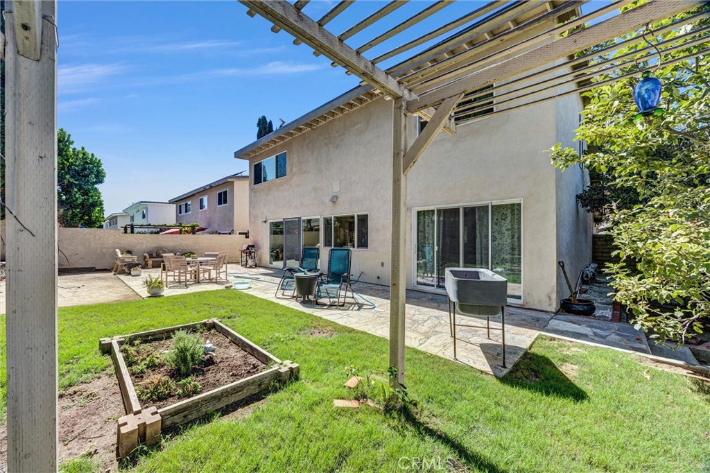 13692 Solitaire, Irvine CA 92620 - photo 29