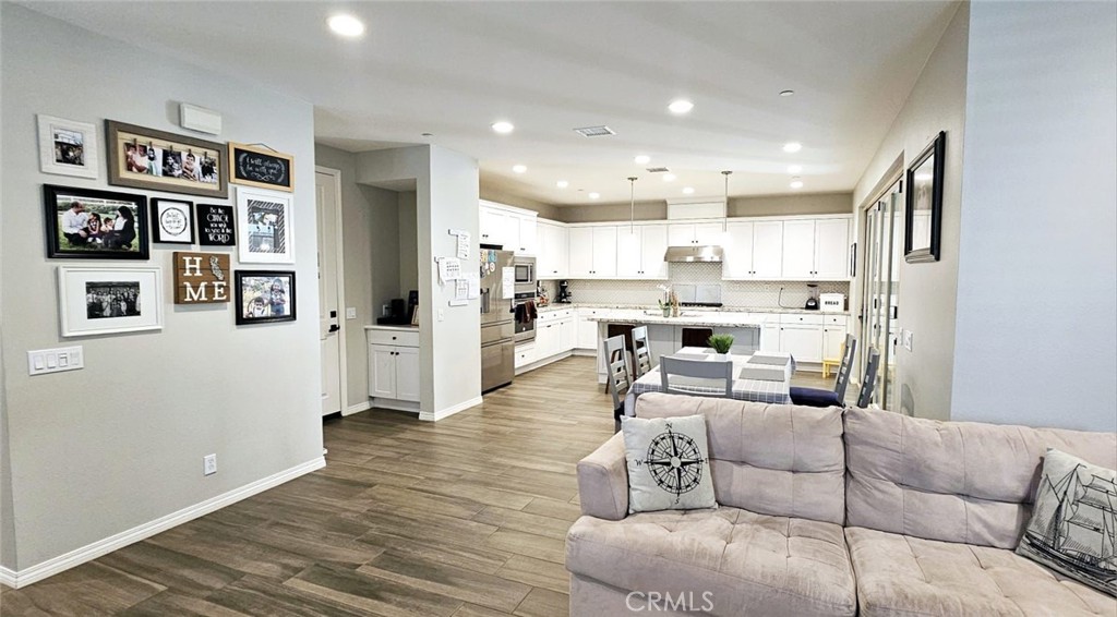 137 Hemisphere, Irvine CA 92618 - photo 6