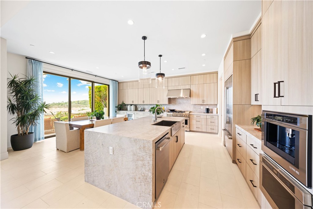 137 Prestigo, Irvine CA 92602 - photo 13