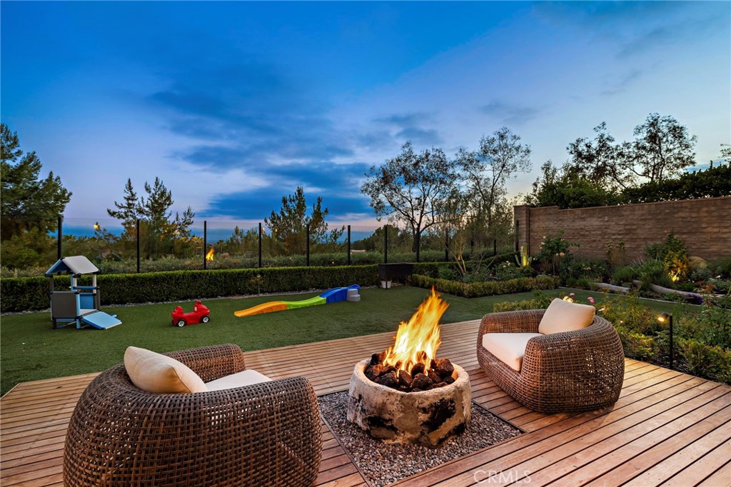 137 Sunset, Irvine CA 92602 - photo 18
