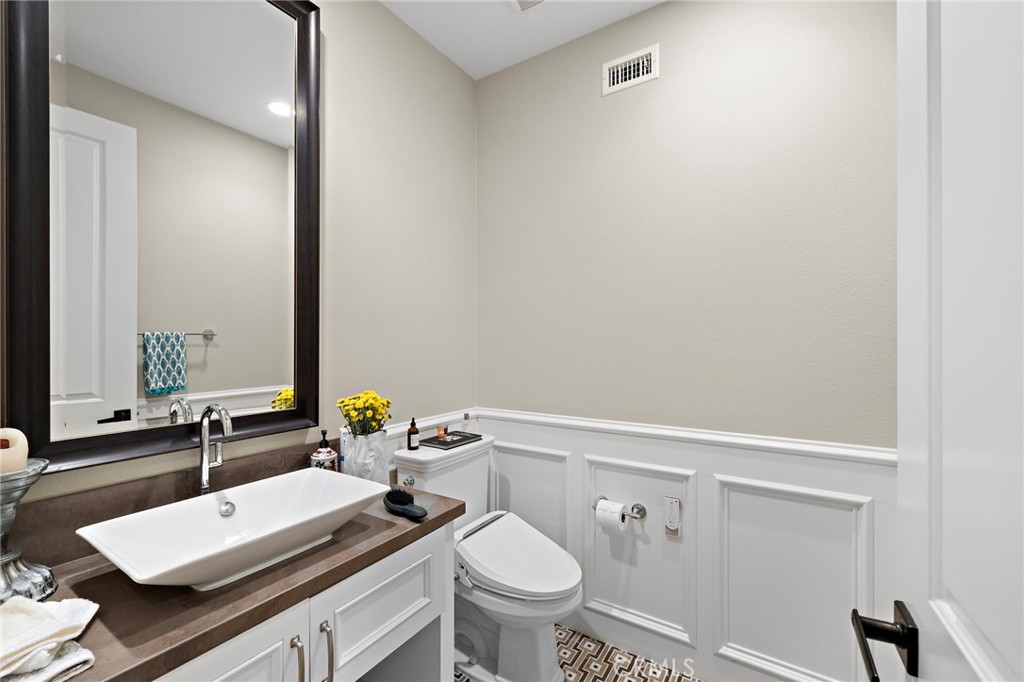 137 Sunset, Irvine CA 92602 - photo 39
