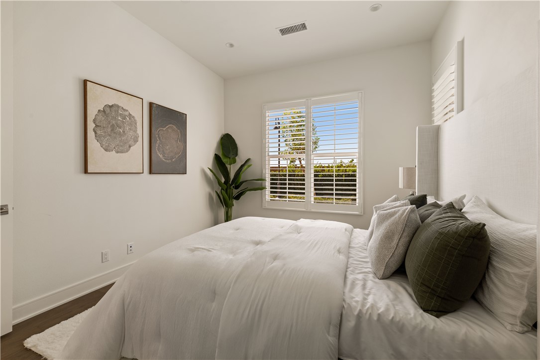137 Trumpet Flower, Irvine CA 92618 - photo 10
