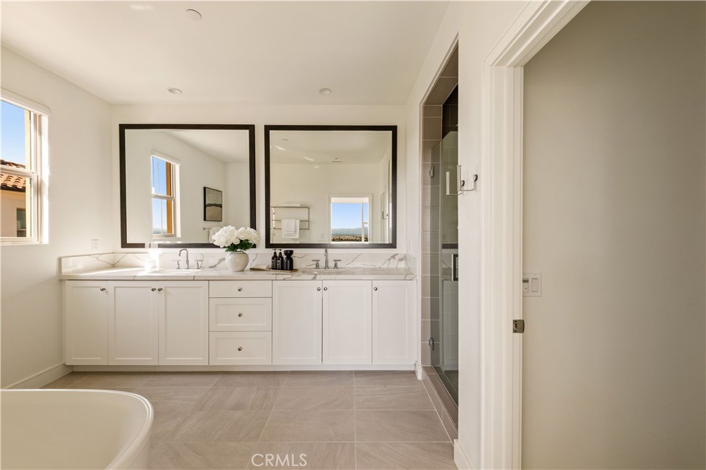 137 Trumpet Flower, Irvine CA 92618 - photo 35