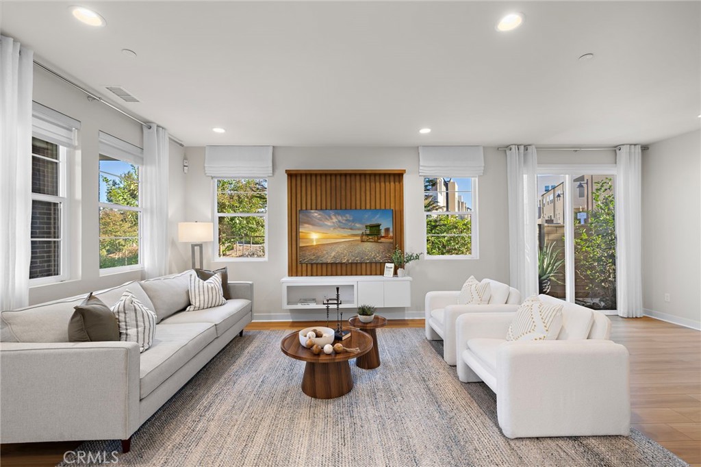 138 Biome, Irvine CA 92618 - photo 8