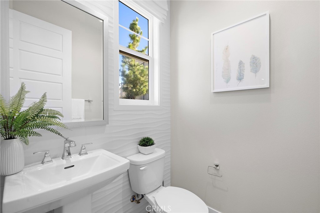 138 Biome, Irvine CA 92618 - photo 25