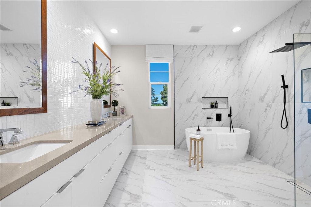 138 Biome, Irvine CA 92618 - photo 39