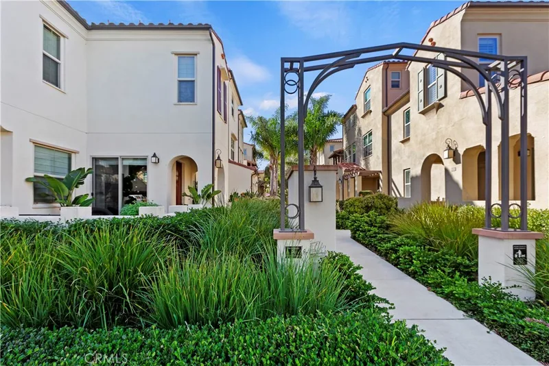 138 Borrego, Irvine, CA 92618