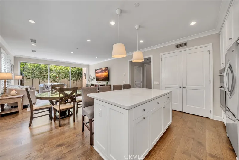 138 Stallion, Irvine