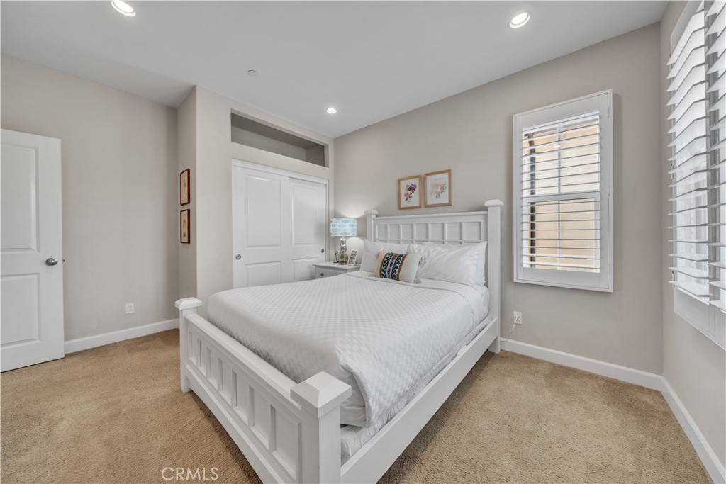 138 Stallion, Irvine CA 92602 - photo 6