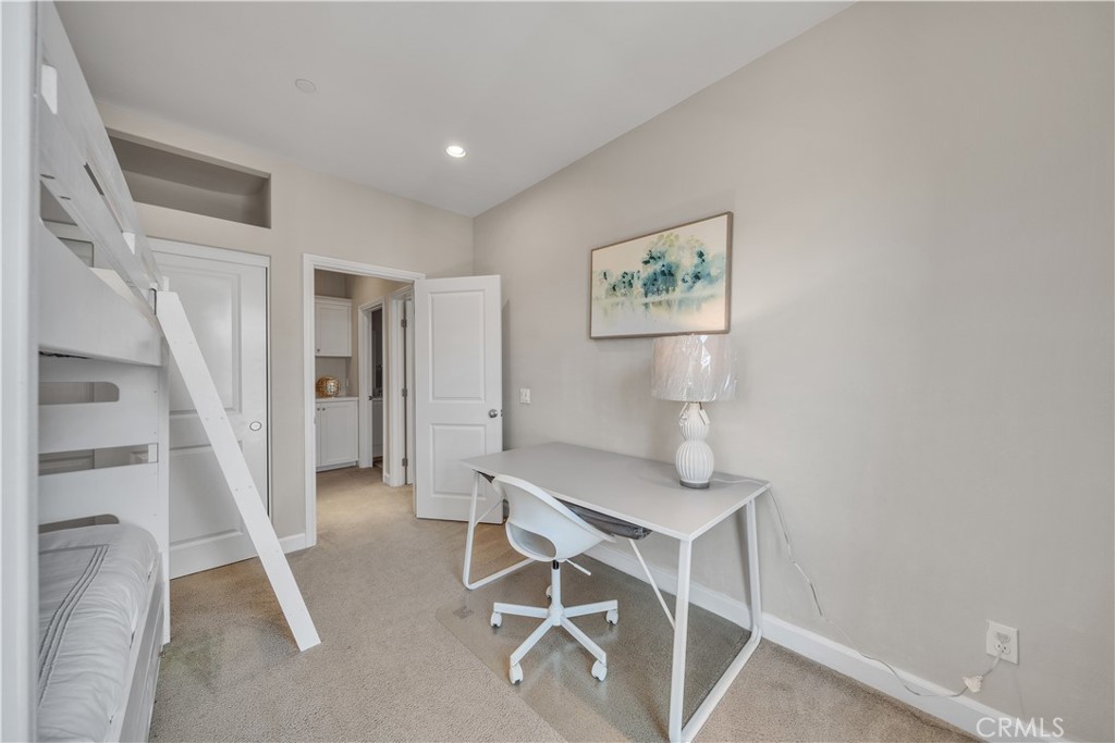 138 Stallion, Irvine CA 92602 - photo 10