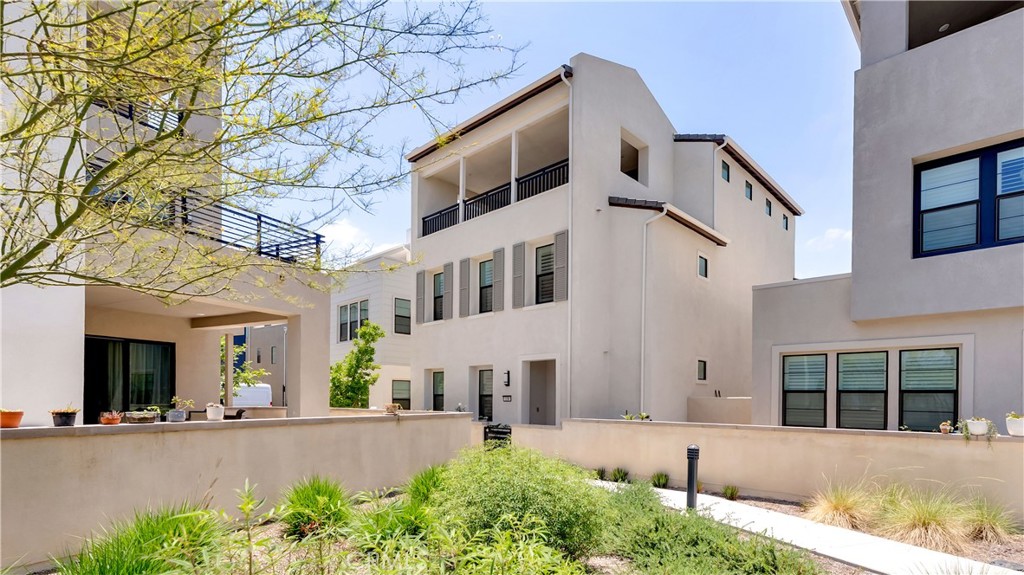 138 Yugen, Irvine CA 92618 - photo 1