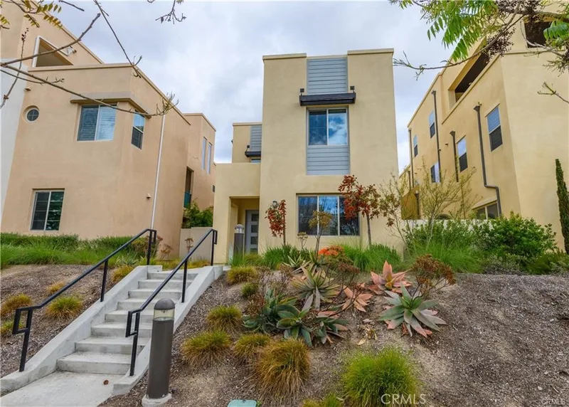 139 Stellar, Irvine, CA 92618