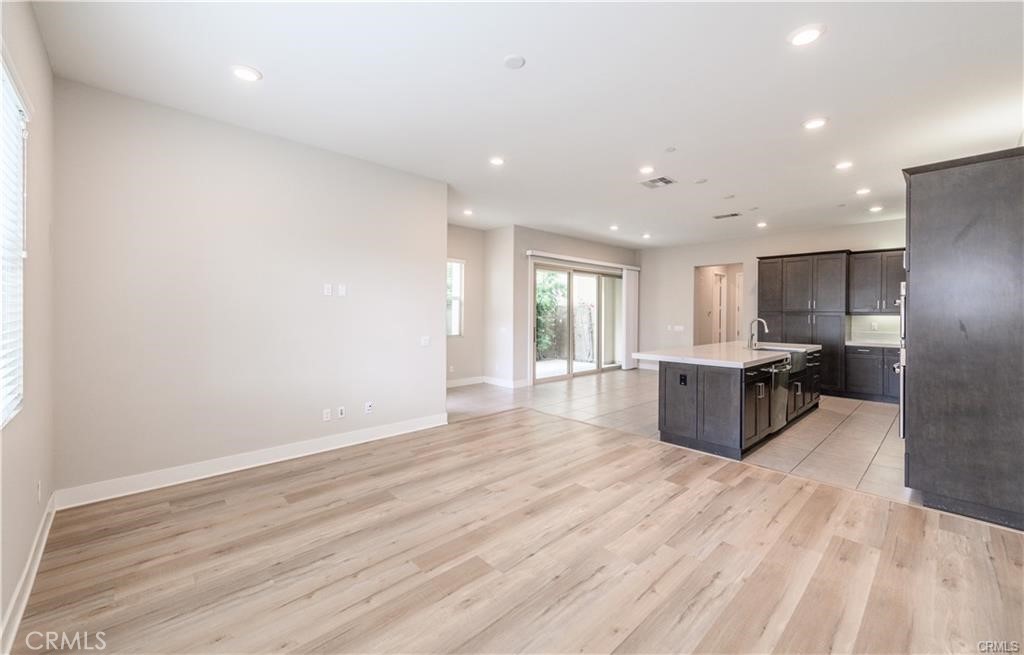 139 Stellar, Irvine CA 92618 - photo 5