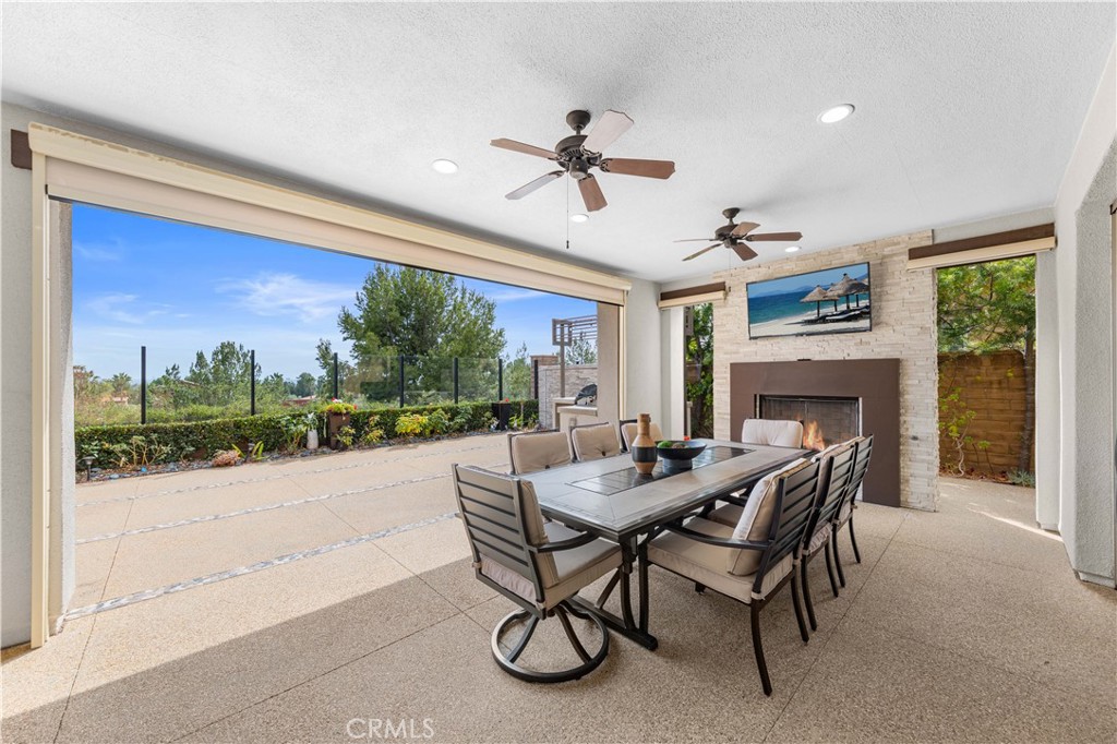 139 Sunset, Irvine CA 92602 - photo 30