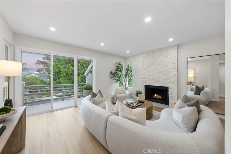 14 Highland, Irvine, CA 92603