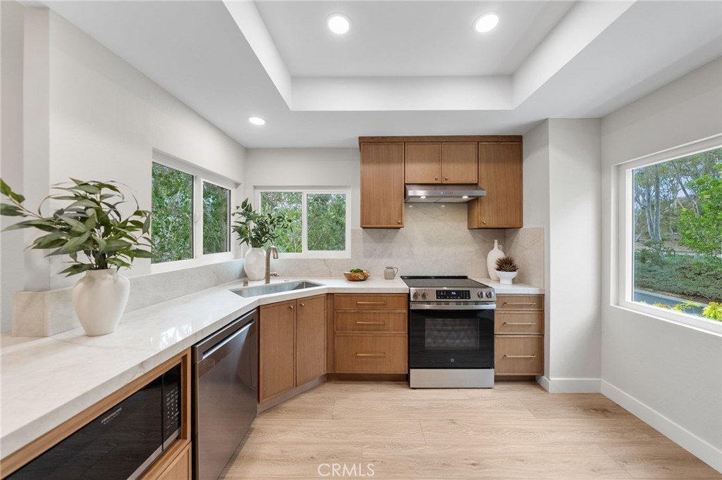 14 Highland View 40, Irvine CA 92603 - photo 8