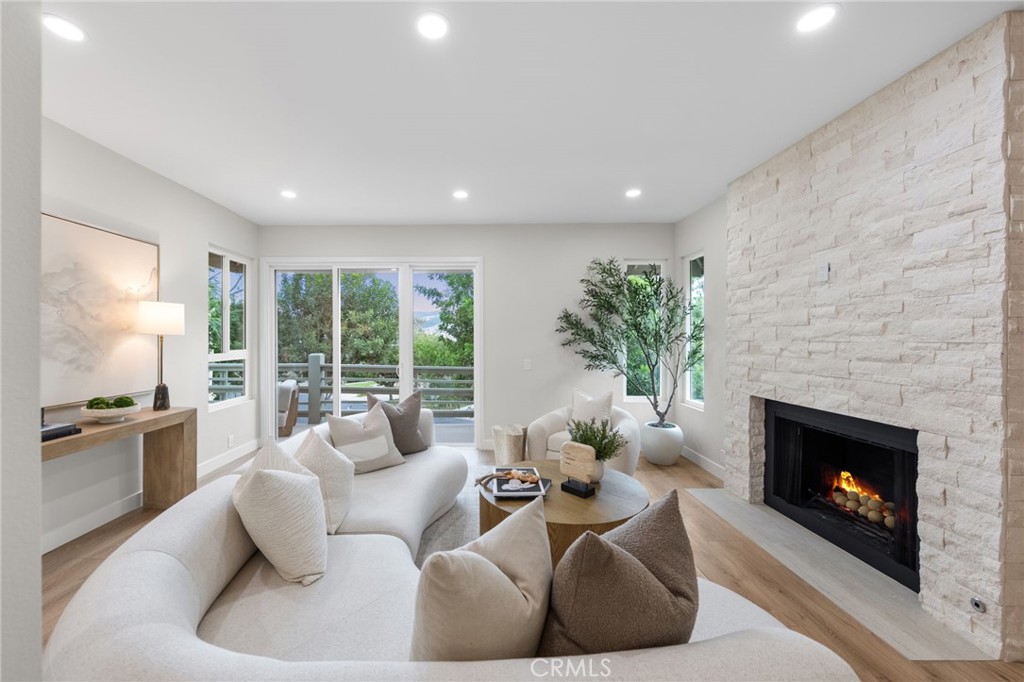 14 Highland View 40, Irvine CA 92603 - photo 11