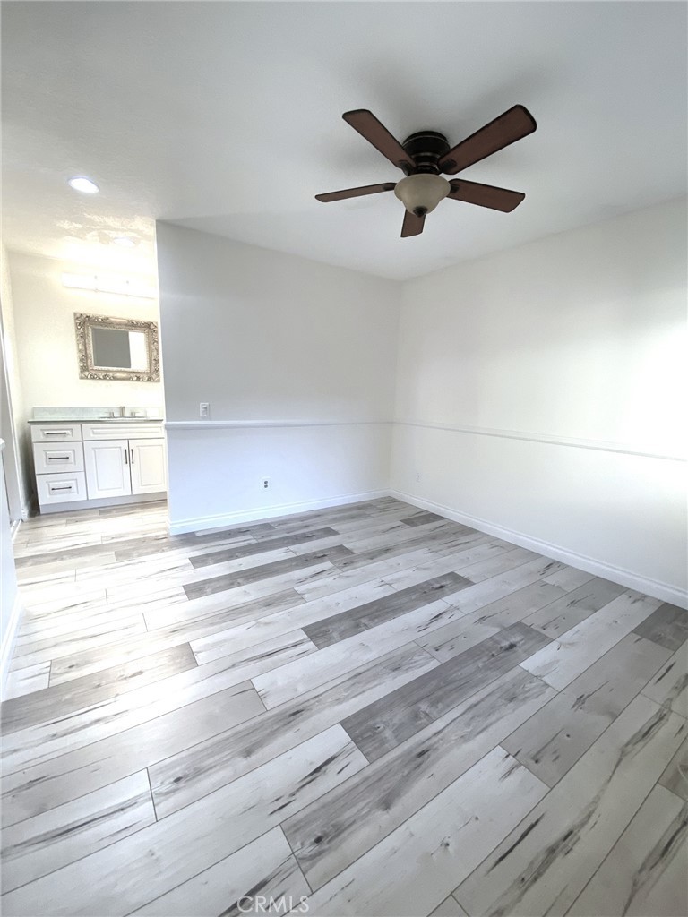 With it's own private full bathroom - 14 Rainbow Lk 3, Irvine CA 92614 - photo 30