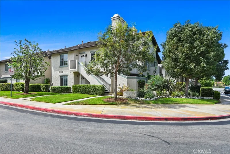 141 Oxford, Irvine, CA 92612