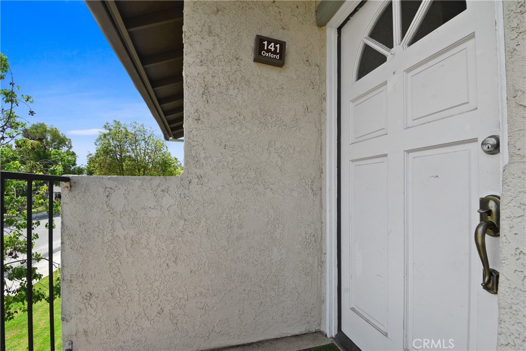 141 Oxford, Irvine CA 92612 - photo 4