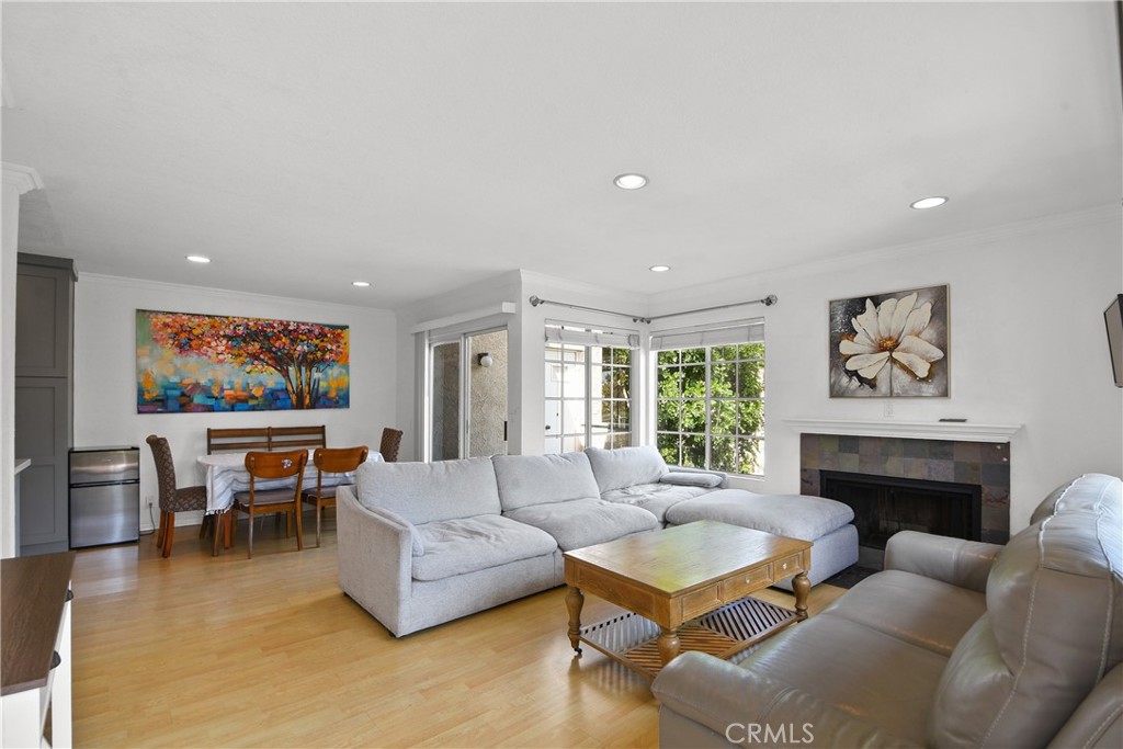 141 Oxford, Irvine CA 92612 - photo 6
