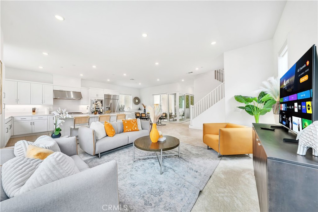 141 Sawbuck, Irvine CA 92618 - photo 3