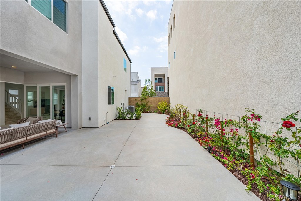 141 Sawbuck, Irvine CA 92618 - photo 59