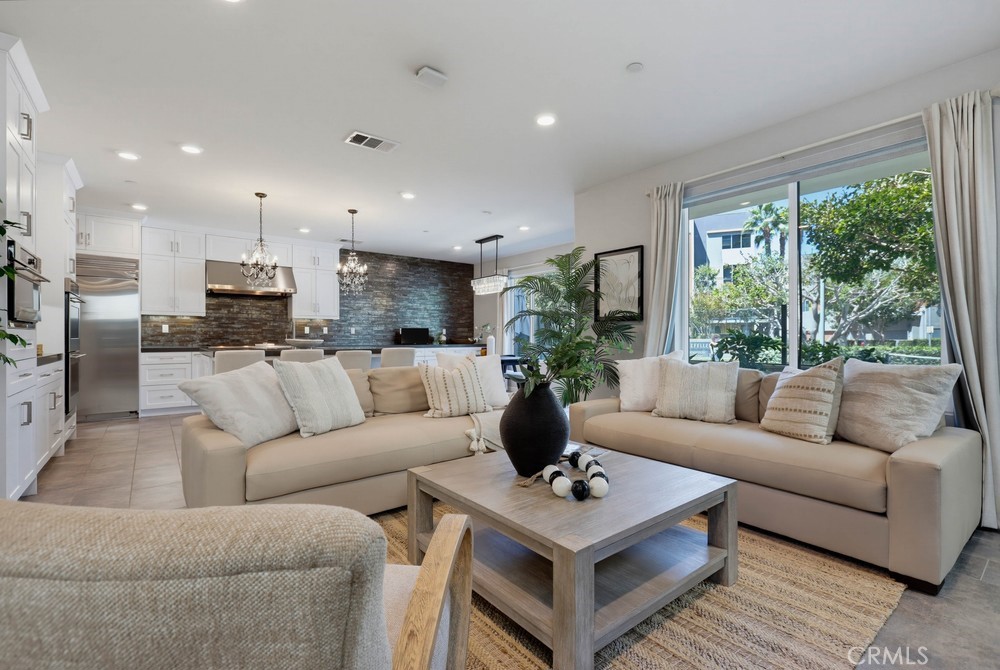 141 Tribeca, Irvine CA 92612 - photo 3