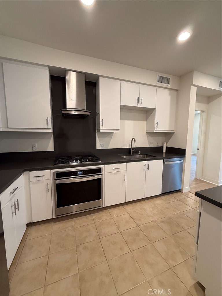 1418 Nolita, Irvine CA 92612 - photo 12