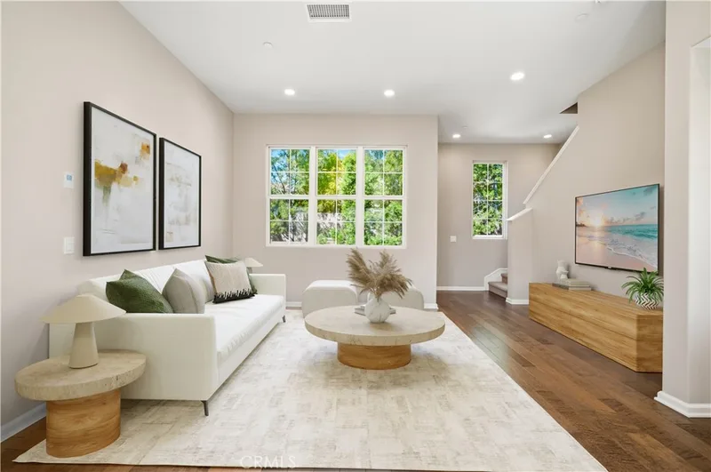 142 Firefly, Irvine, CA 92618