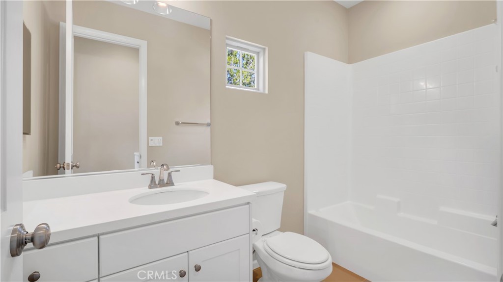 3rd Level Jr Ensuite - 142 Firefly, Irvine CA 92618 - photo 29