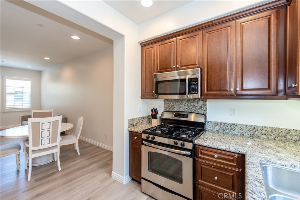 142 Full Moon, Irvine CA 92618 - photo 6