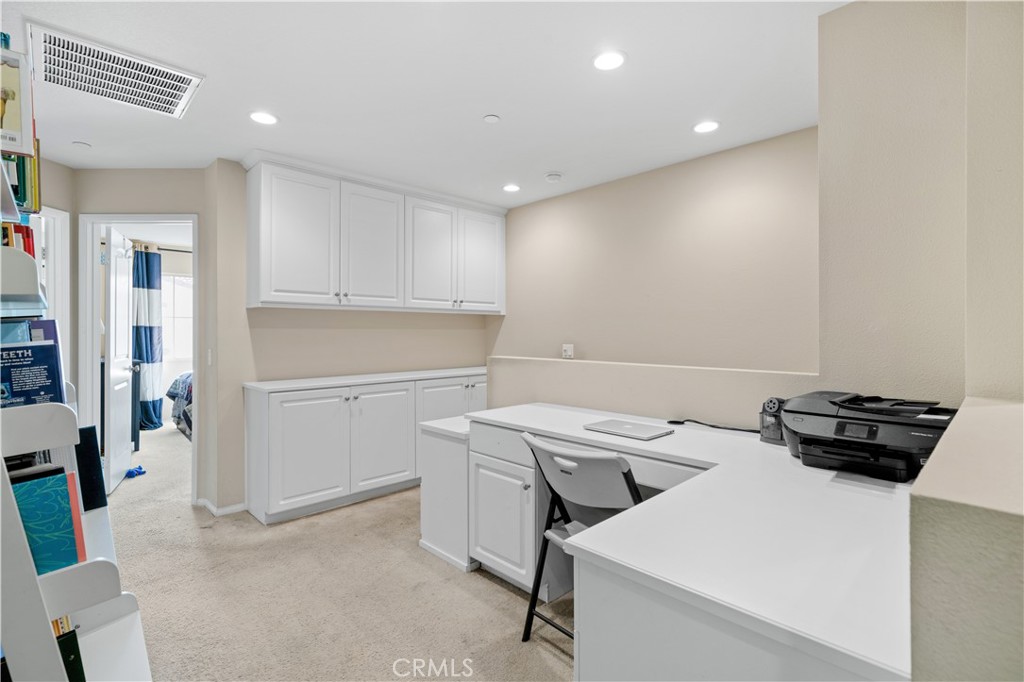 142 Hedge Bloom, Irvine CA 92618 - photo 7