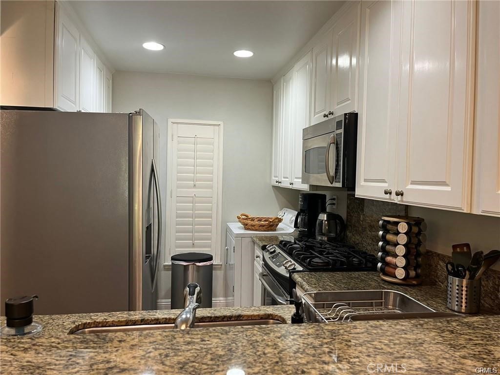 142 Orange Blossom, Irvine CA 92618 - photo 2