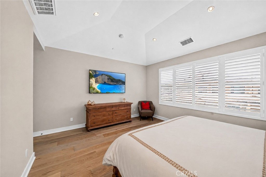 142 Sabbia, Irvine CA 92602 - photo 30