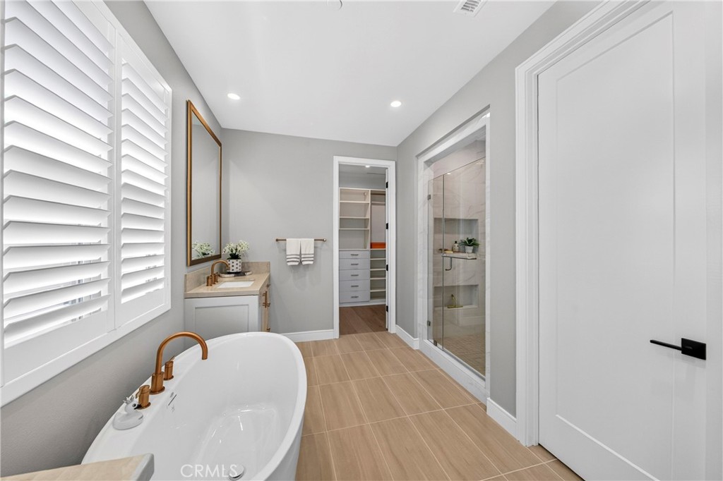 142 Sabbia, Irvine CA 92602 - photo 34
