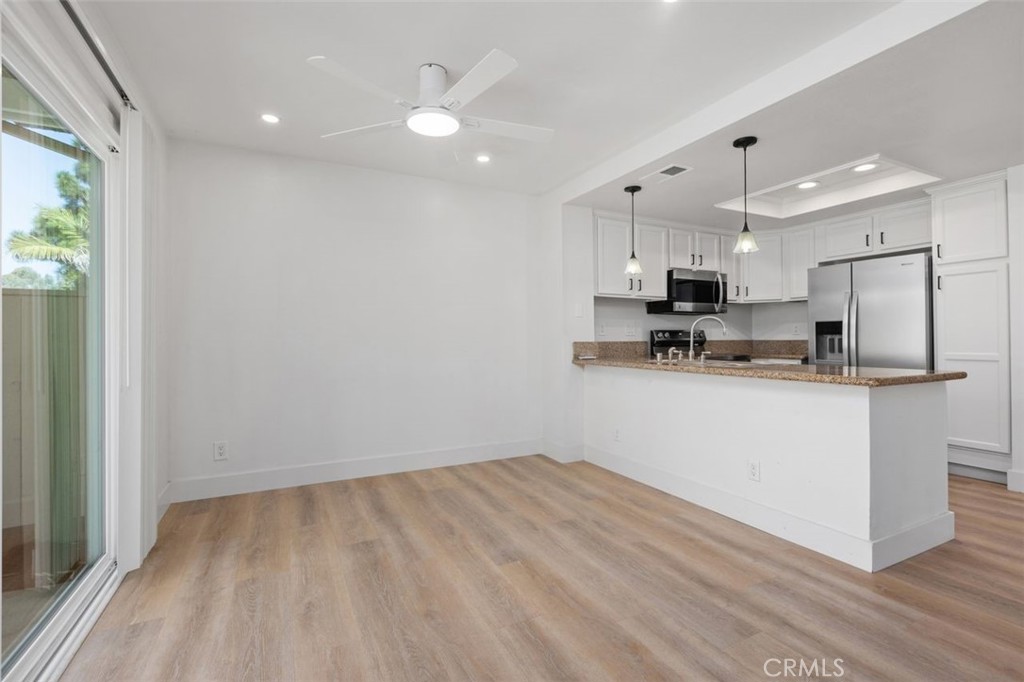Dining Room - 142 Stanford Court 71, Irvine CA 92612 - photo 8