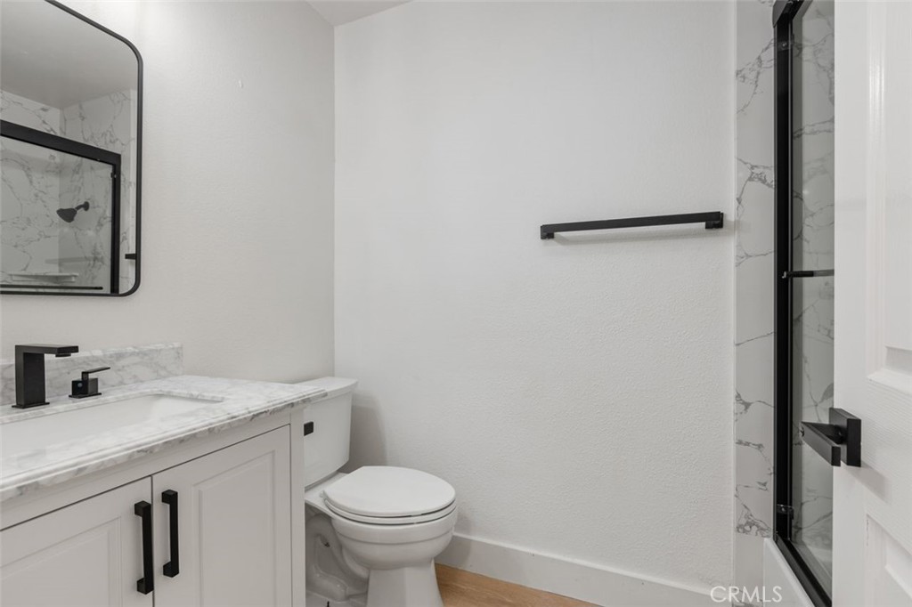 Primary bath 1 - 142 Stanford Court 71, Irvine CA 92612 - photo 21