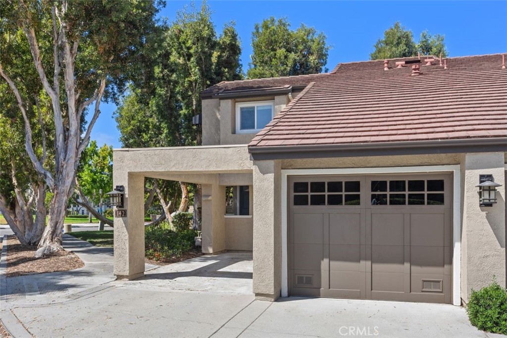 Front View - 142 Stanford Court 71, Irvine CA 92612 - photo 33