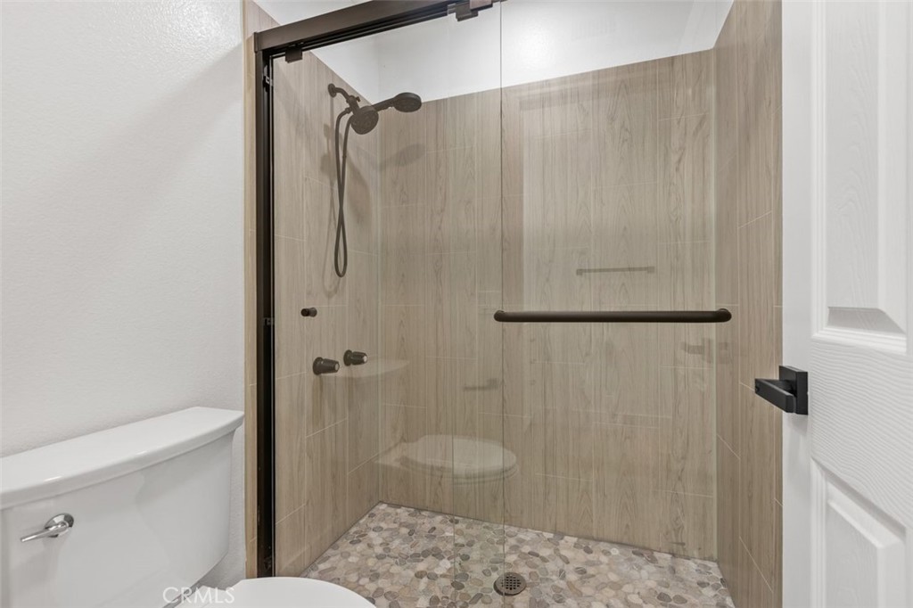 Second Primary bath - 142 Stanford Court 71, Irvine CA 92612 - photo 22