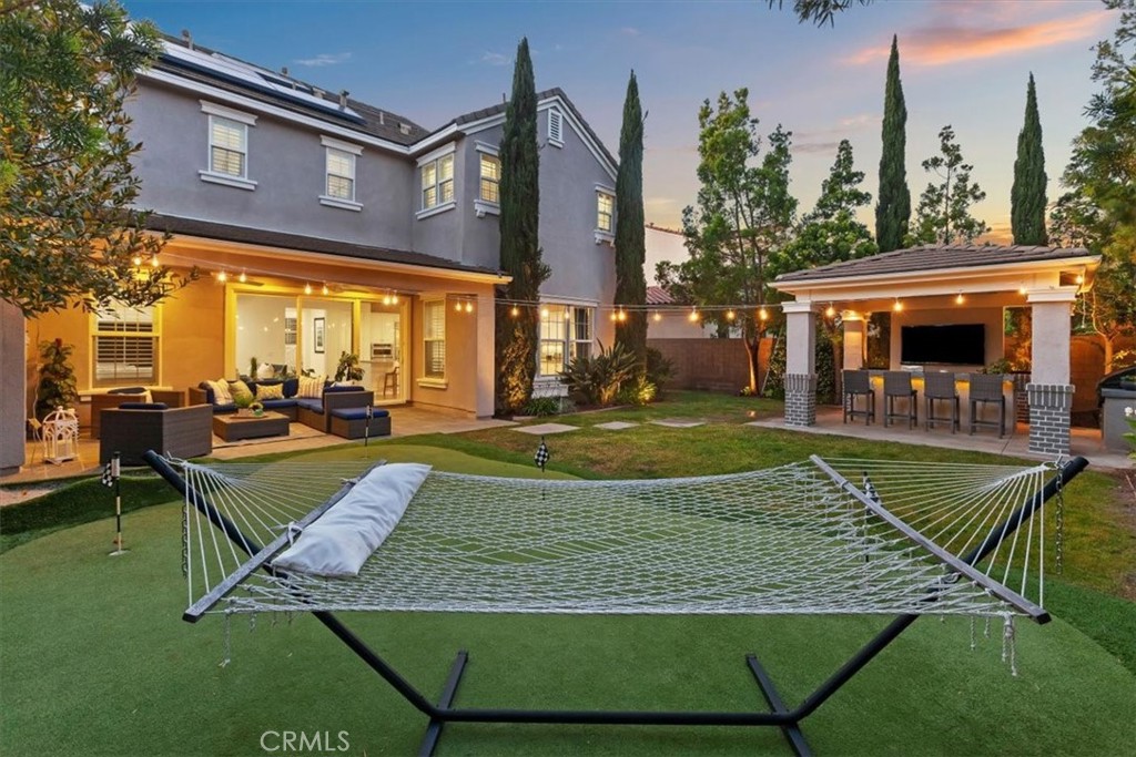 142 Yellow Daisy, Irvine CA 92618 - photo 4